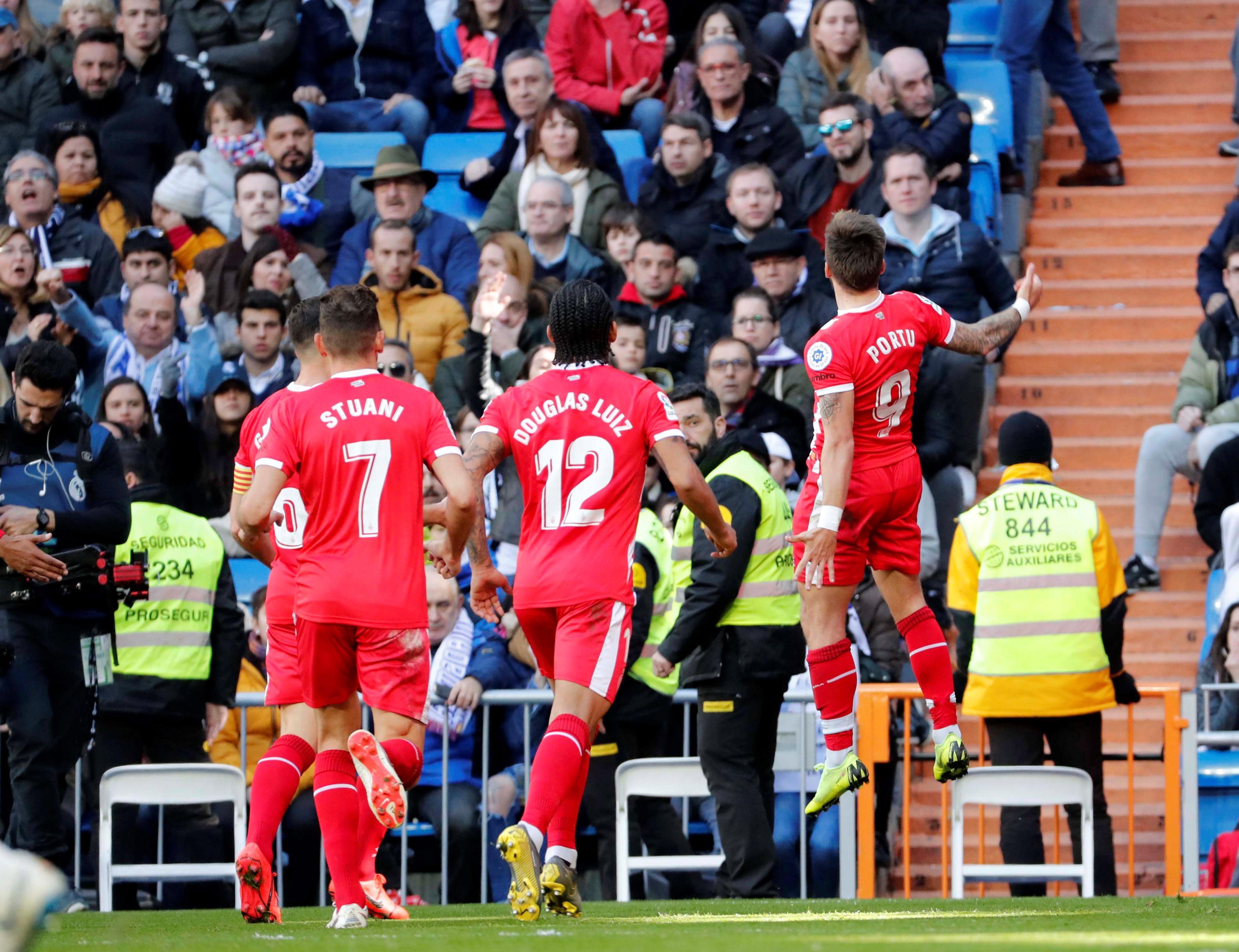 使得对手屡 使得对手屡